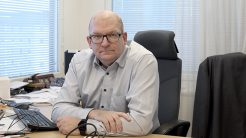 Teollisuusliiton Riku Aalto tyrmää puheet lakko-oikeuden rajoittamisesta: ”Lakko-oikeus on osa työntekijöiden sananvapautta”