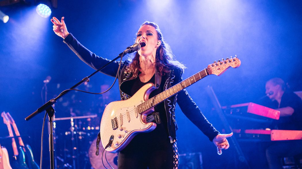 Erja Lyytinen Työväen Musiikkitapahtumassa 2021, kuva Petteri Niemi